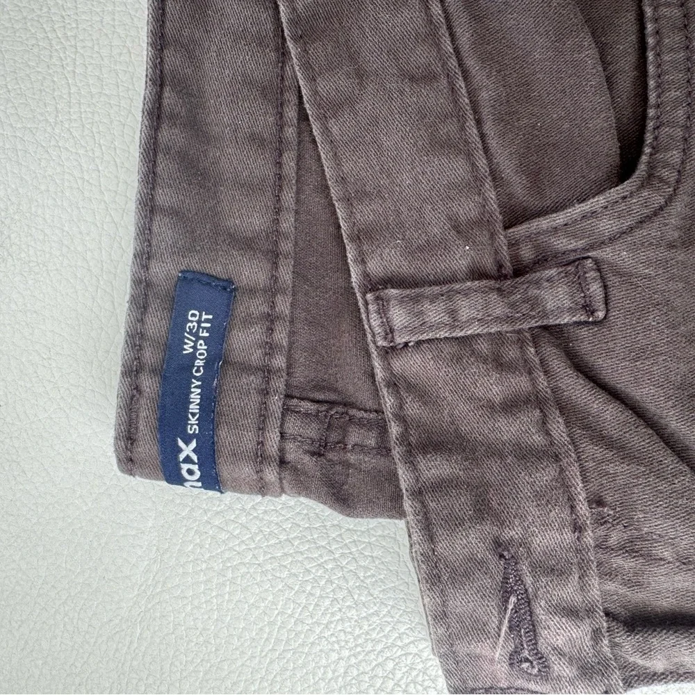 Men’s dark grey pants size 30 crop GUC